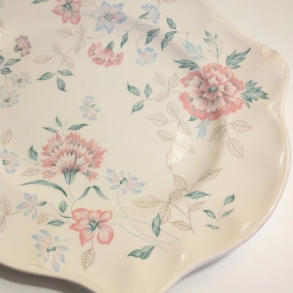 Floral serving plate ceramic Johnson Brothers 12" - Picture 1 of 6